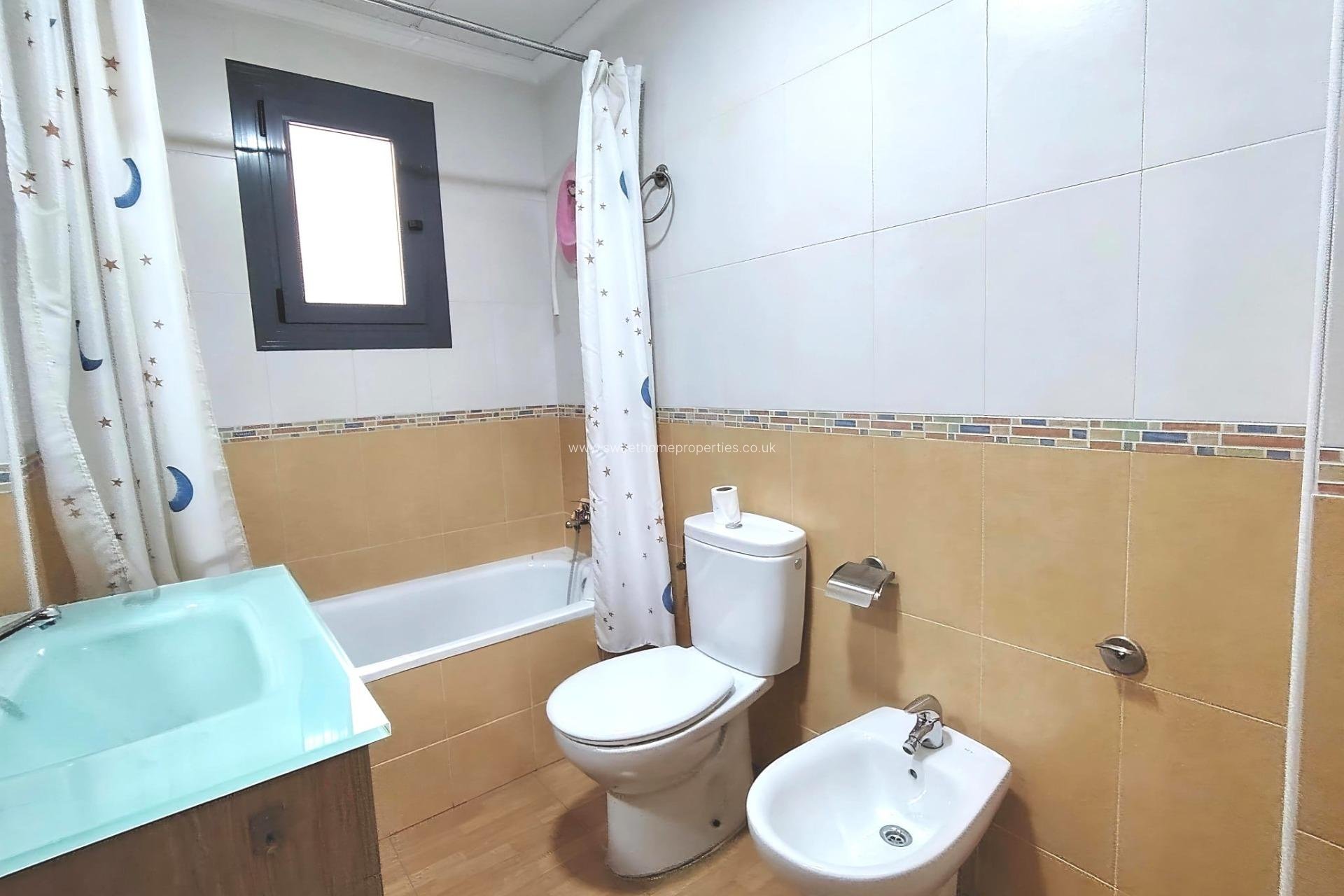 Alquiler a largo plazo - Apartment - Hondon de las Nieves - Pueblo 6