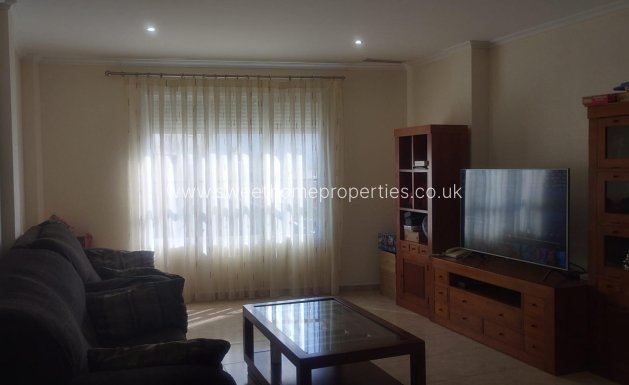 Apartment - Resale - Hondon de las Nieves -
                Pueblo