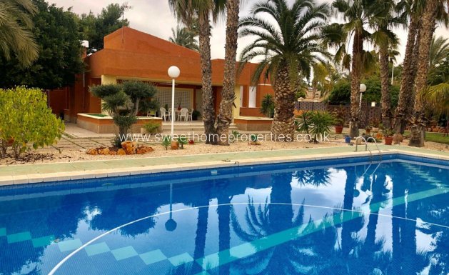 Casa de campo - Reventa - Elche -
                Matola