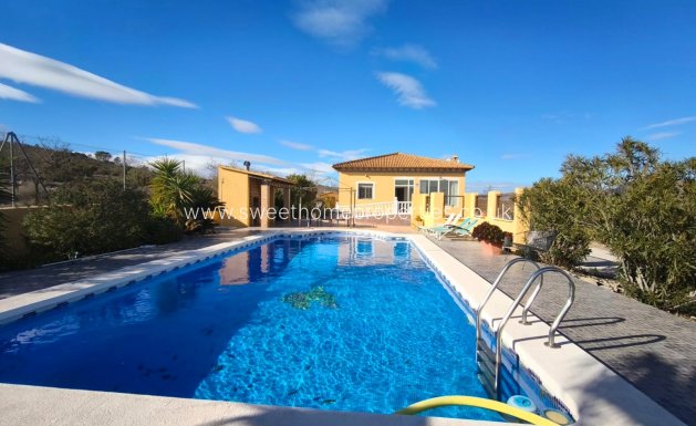 Casa de campo - Reventa - Hondon De Los Frailes -
                Hondon De Los Frailes