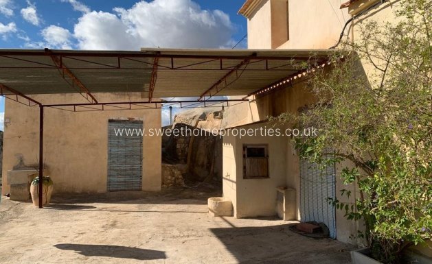 Cave house - Herverkoop - Abanilla -
                Abanilla