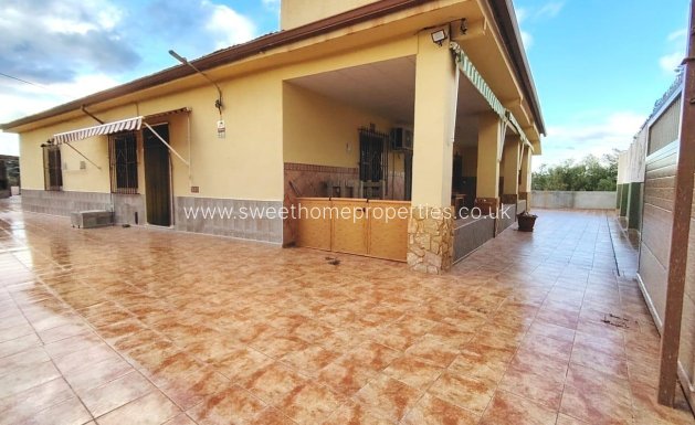 Chalet - Reventa - Aspe -
                Uchel