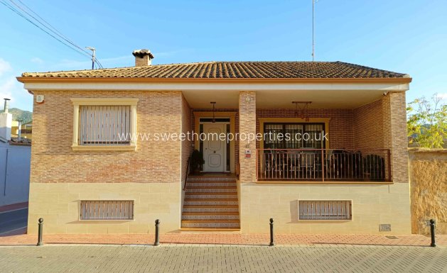 Chalet - Reventa - Hondon De Los Frailes -
                Hondon De Los Frailes