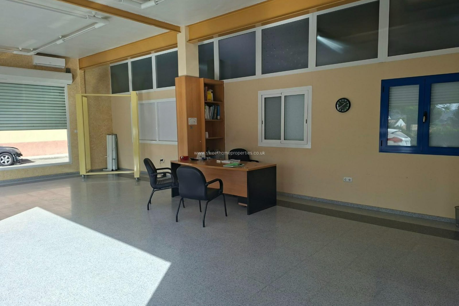  - Commercial - Elda - Campo Alto