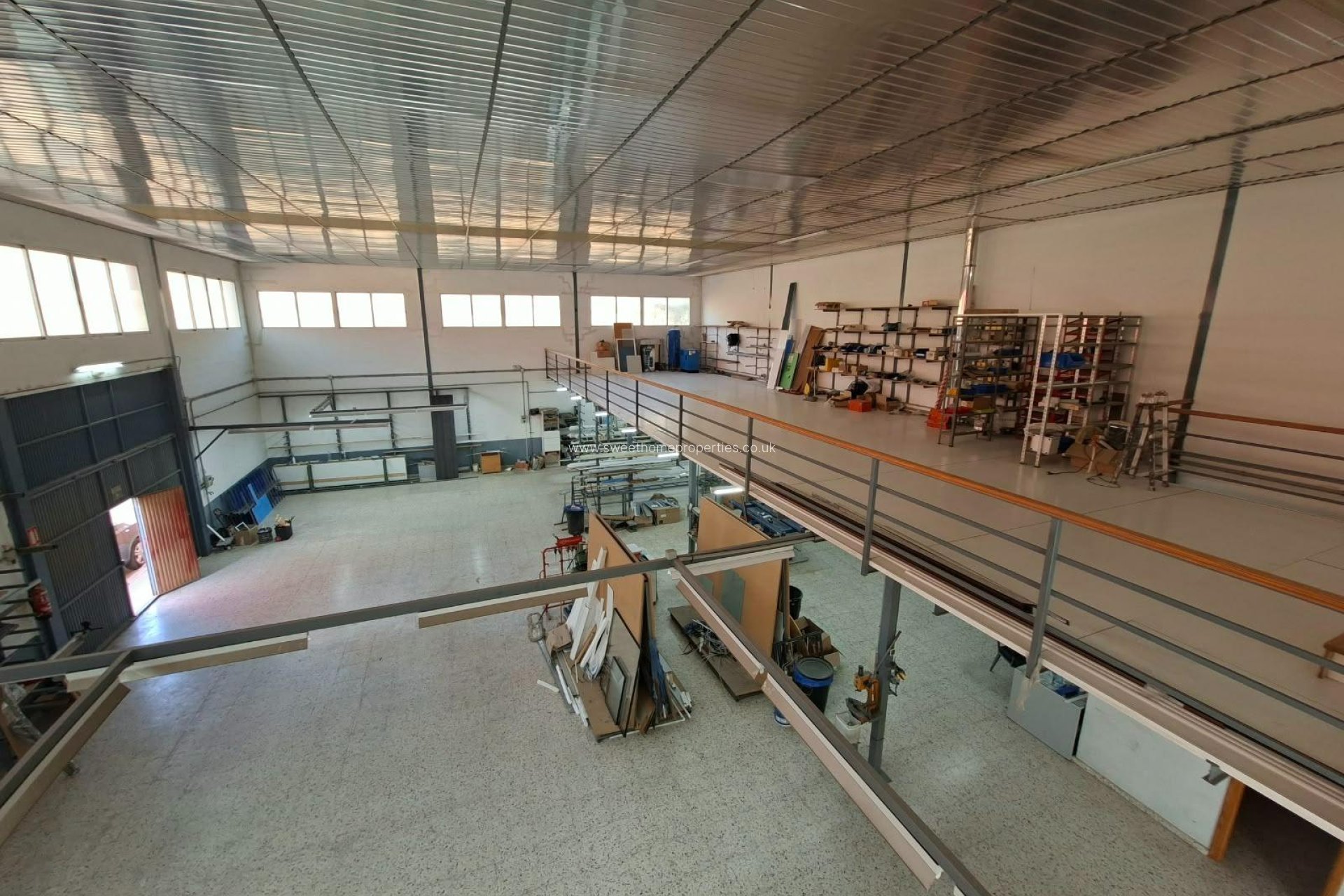  - Commercial - Elda - Campo Alto