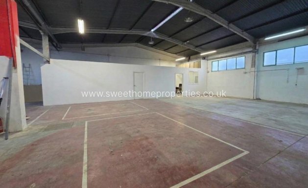 Commercial - Herverkoop - Aspe -
                Las Fuentes - Los Cipreses