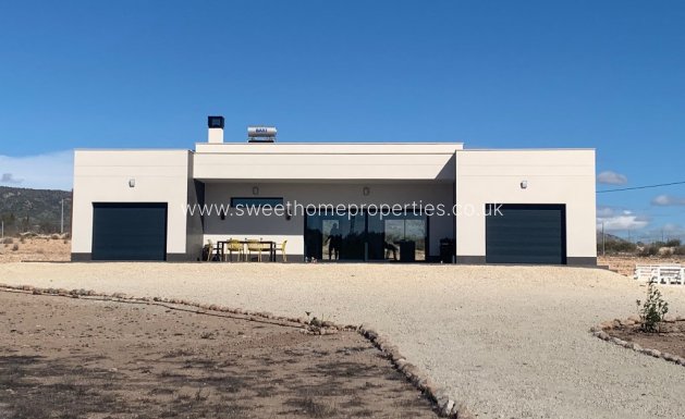 Country house - New Build - Pinoso - Pinoso