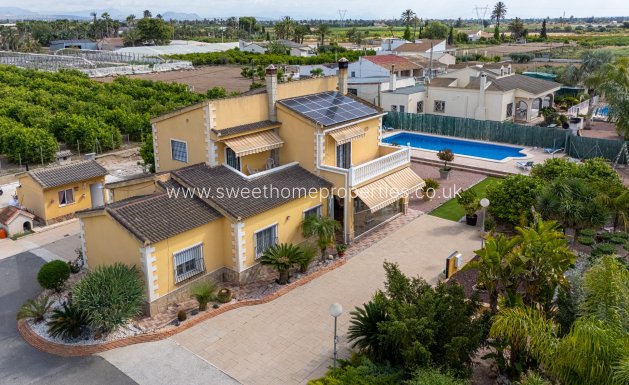 Country house - Resale - Elche -
                La Hoya