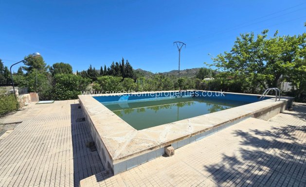 Country house - Resale - Salinas -
                Comunidad valenciana