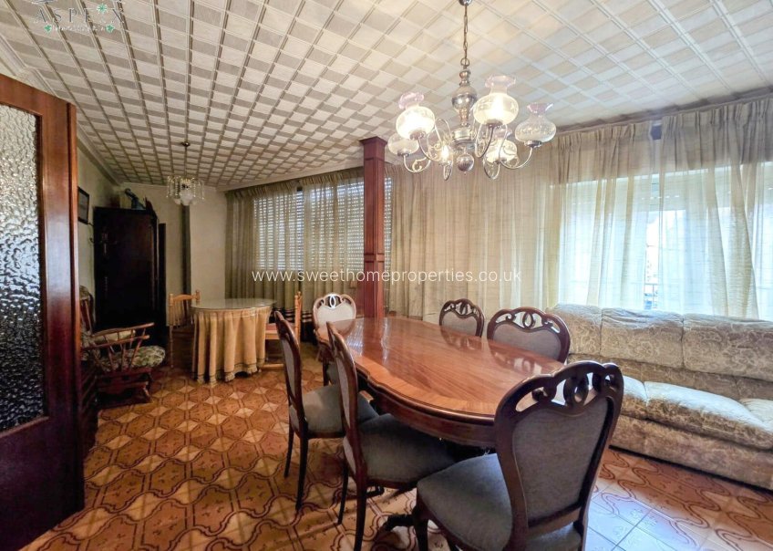 Herverkoop - Apartment - Aspe - Centro