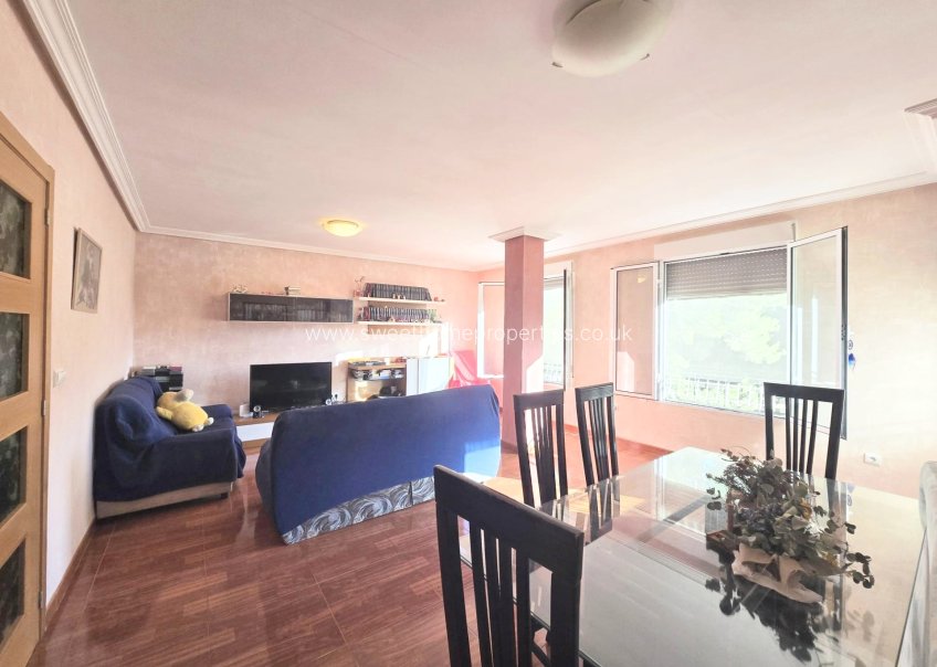 Herverkoop - Apartment - Aspe - Centro