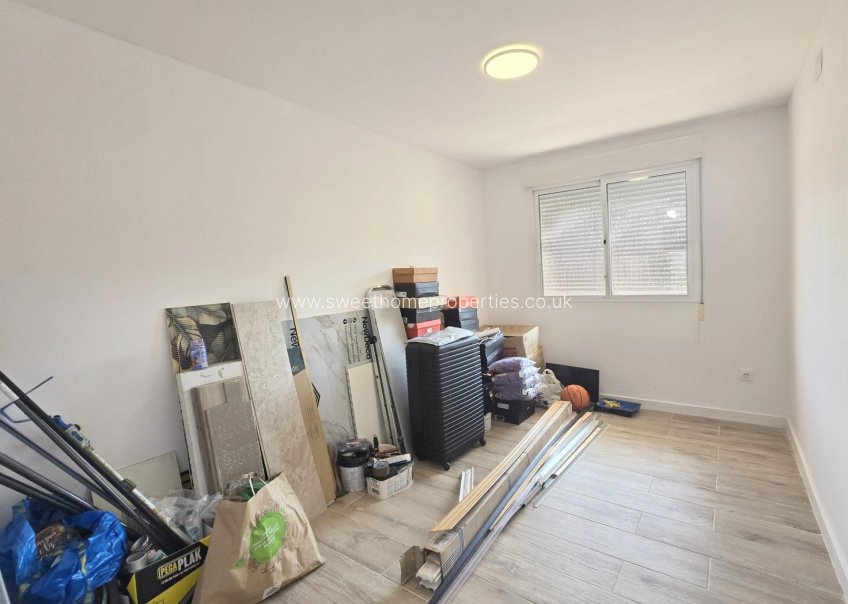 Herverkoop - Apartment - Aspe - La nía