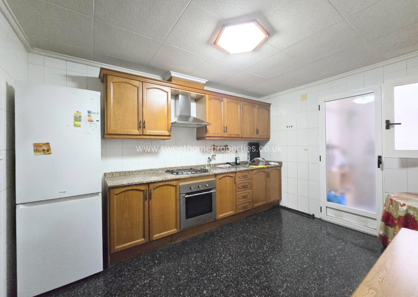 Herverkoop - Apartment - Aspe - La nía
