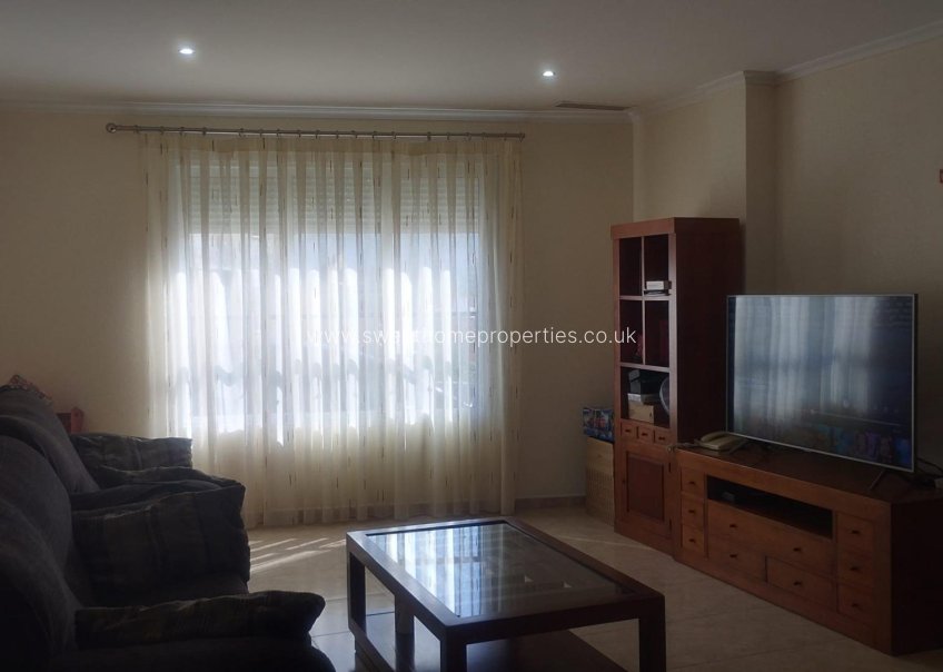 Herverkoop - Apartment - Hondon de las Nieves - Pueblo