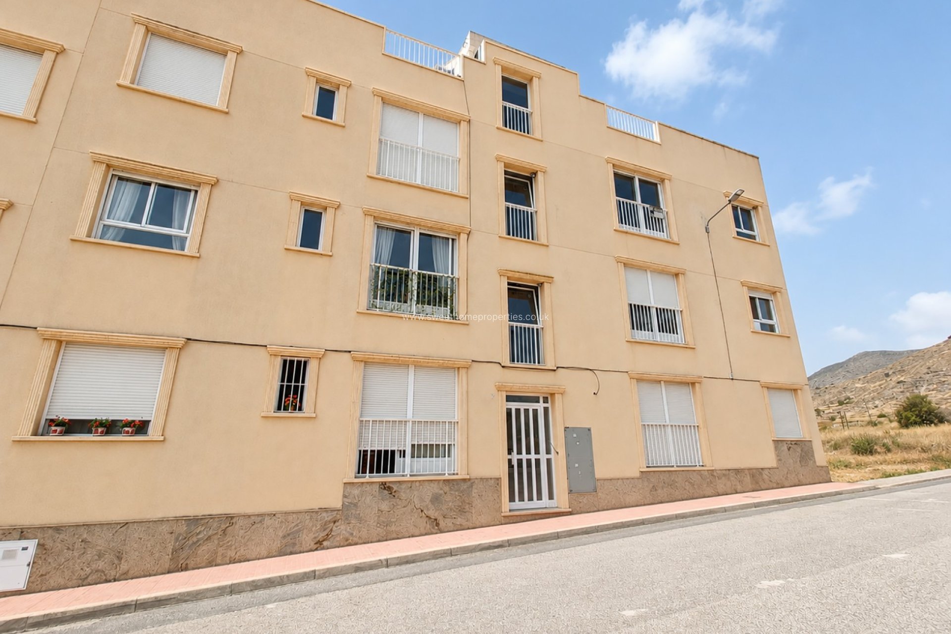 Herverkoop - Apartment - Hondon De Los Frailes