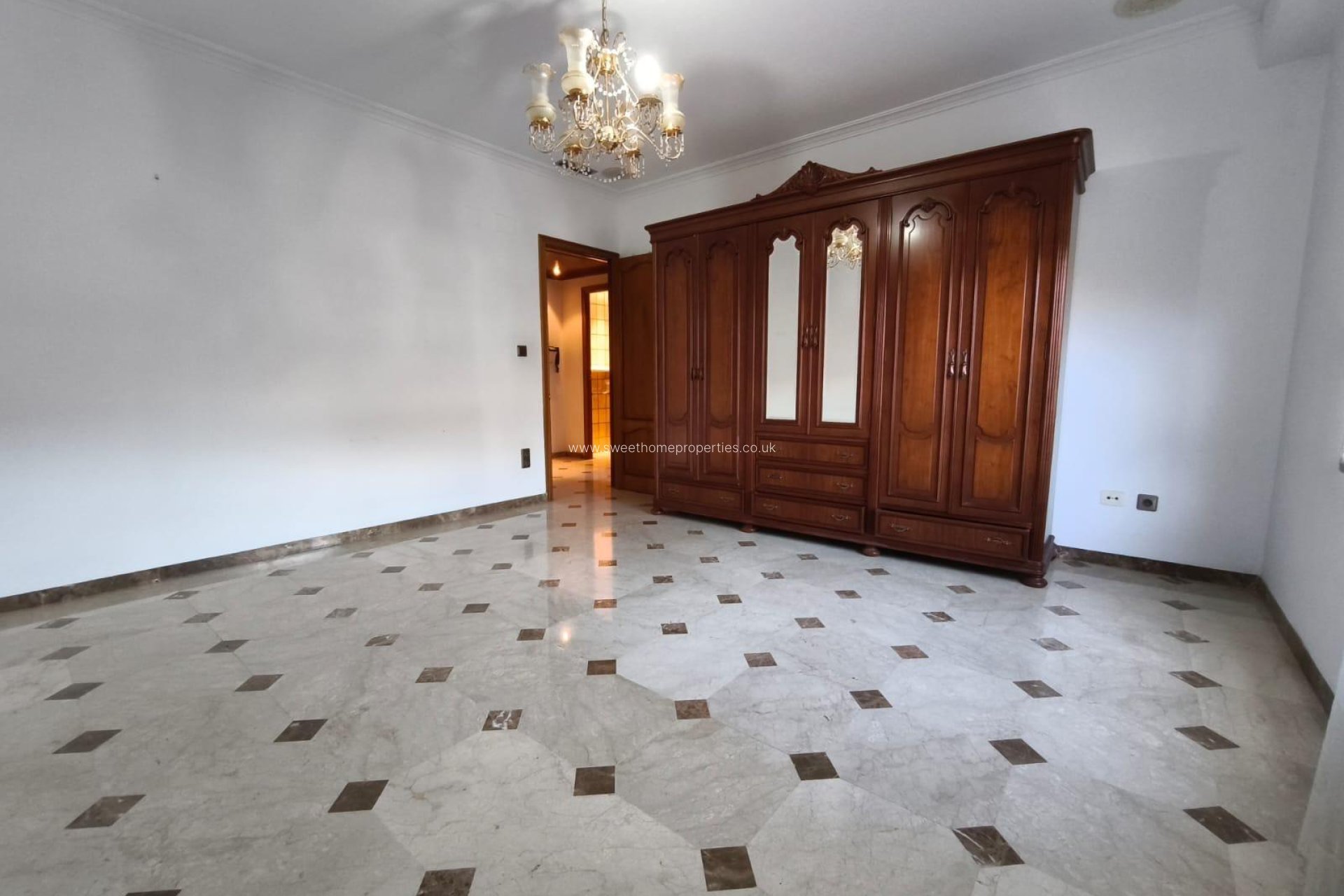 Herverkoop - Apartment - Novelda - CENTRO