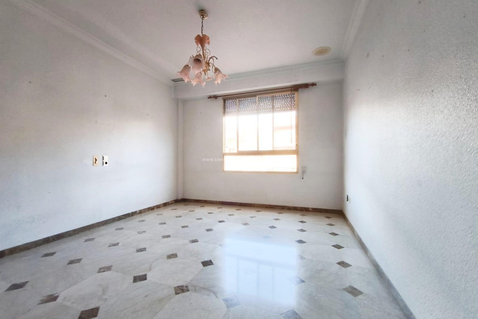 Herverkoop - Apartment - Novelda - CENTRO