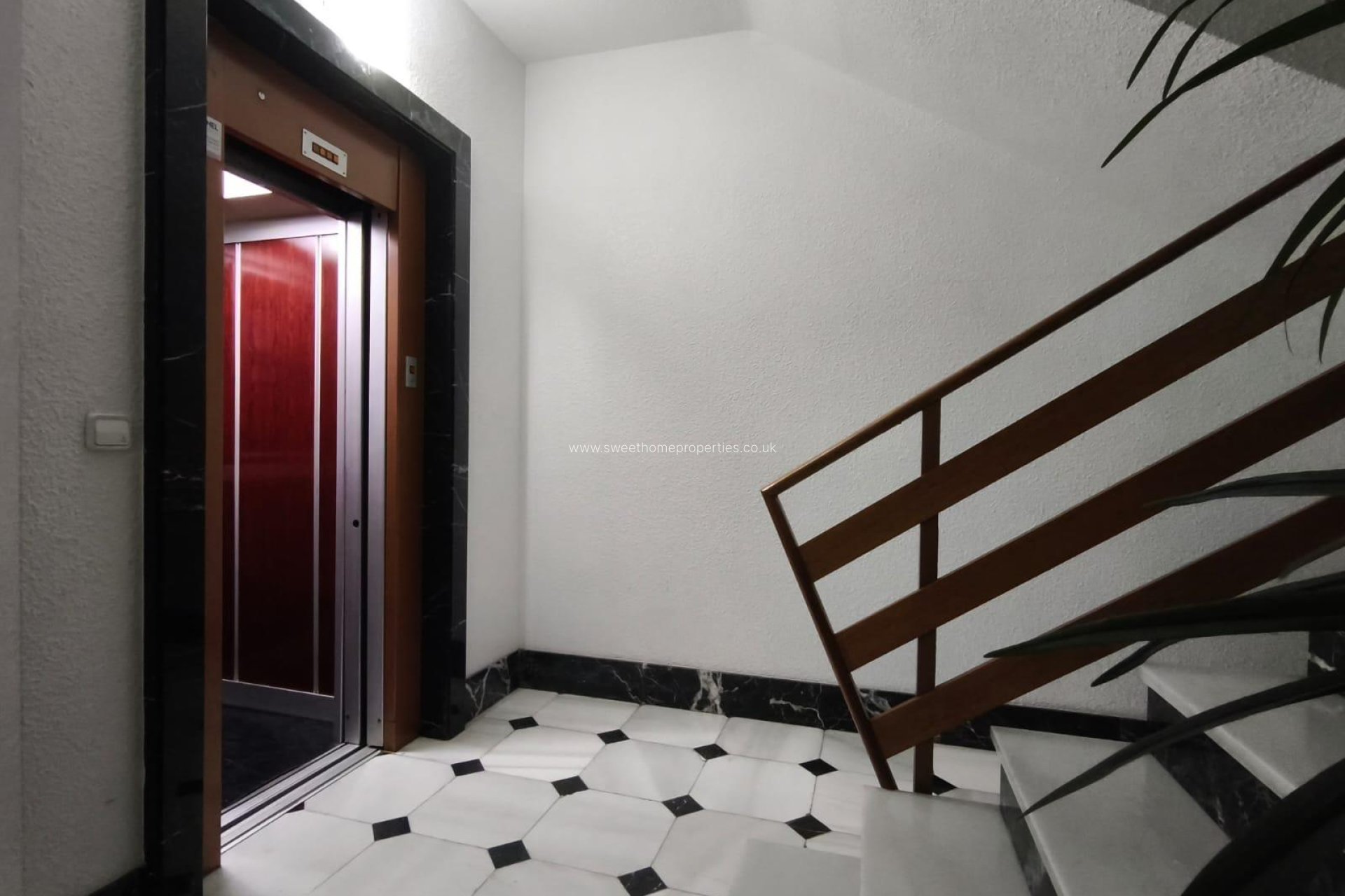 Herverkoop - Apartment - Novelda - CENTRO