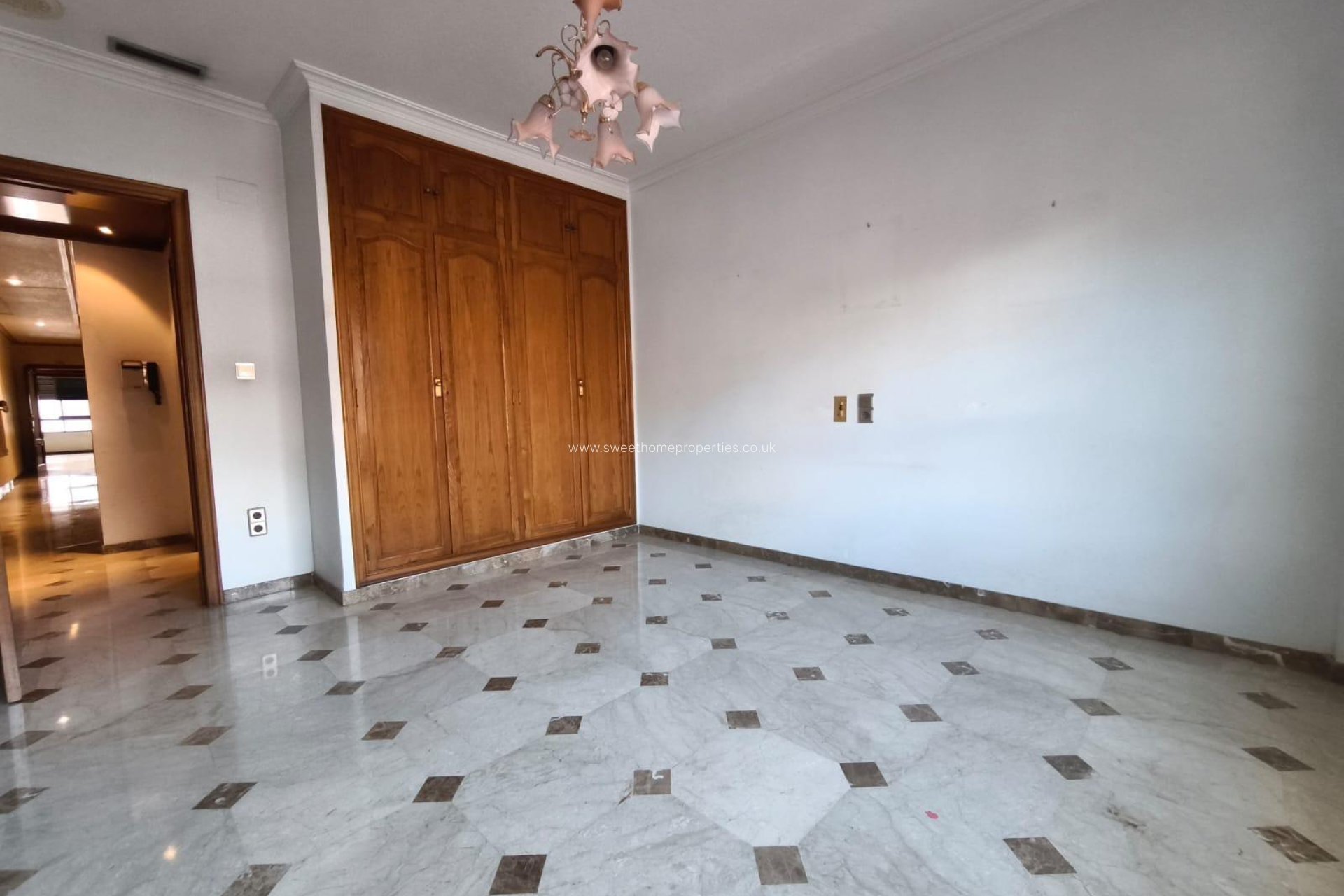 Herverkoop - Apartment - Novelda - CENTRO