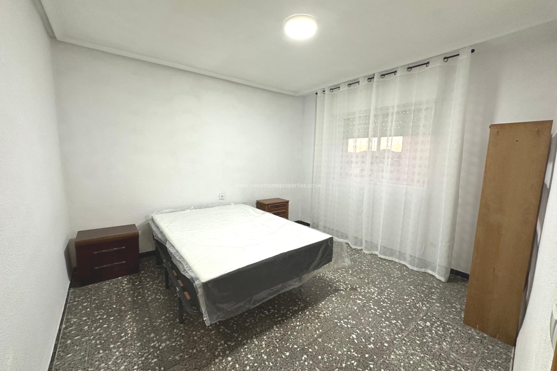 Herverkoop - Apartment - Novelda - Comunidad valenciana