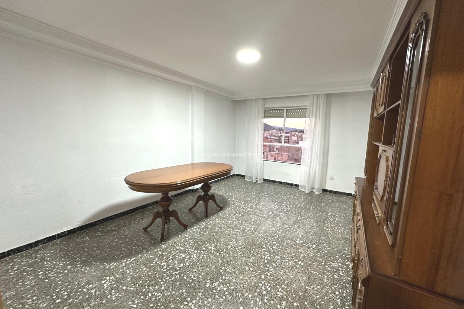 Herverkoop - Apartment - Novelda - Comunidad valenciana