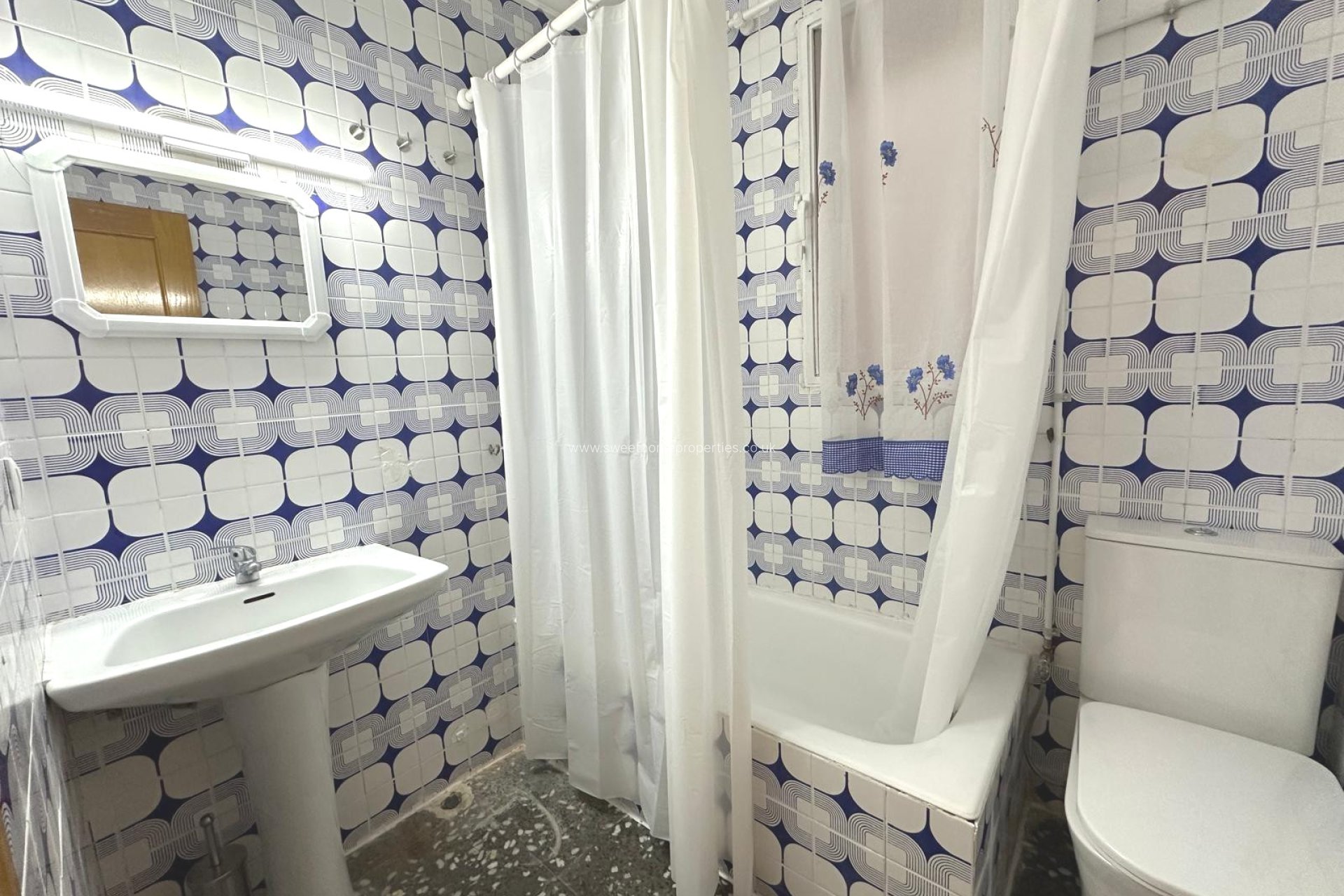 Herverkoop - Apartment - Novelda - Comunidad valenciana