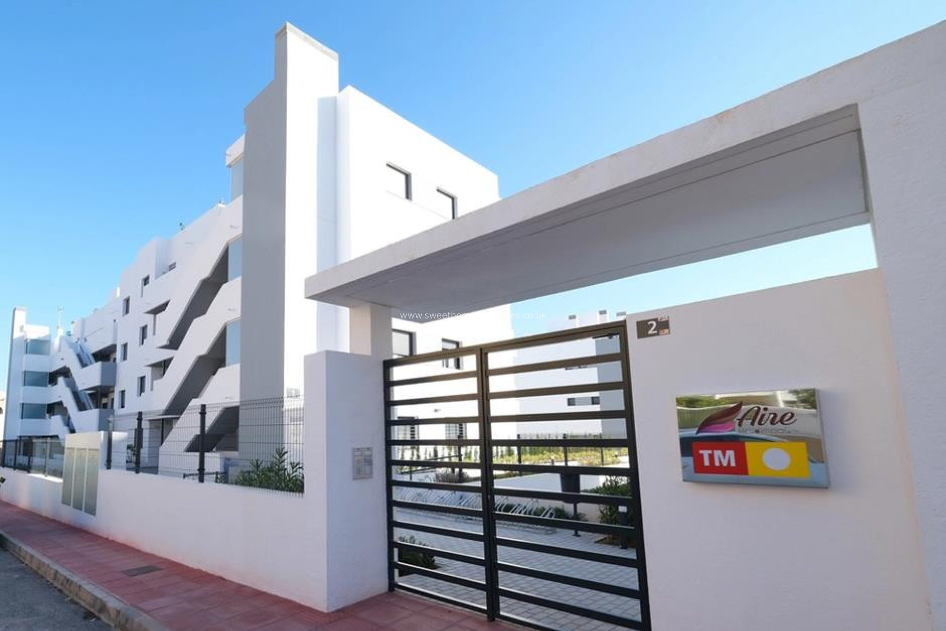 Herverkoop - Apartment - Villamartin - Las Filipinas