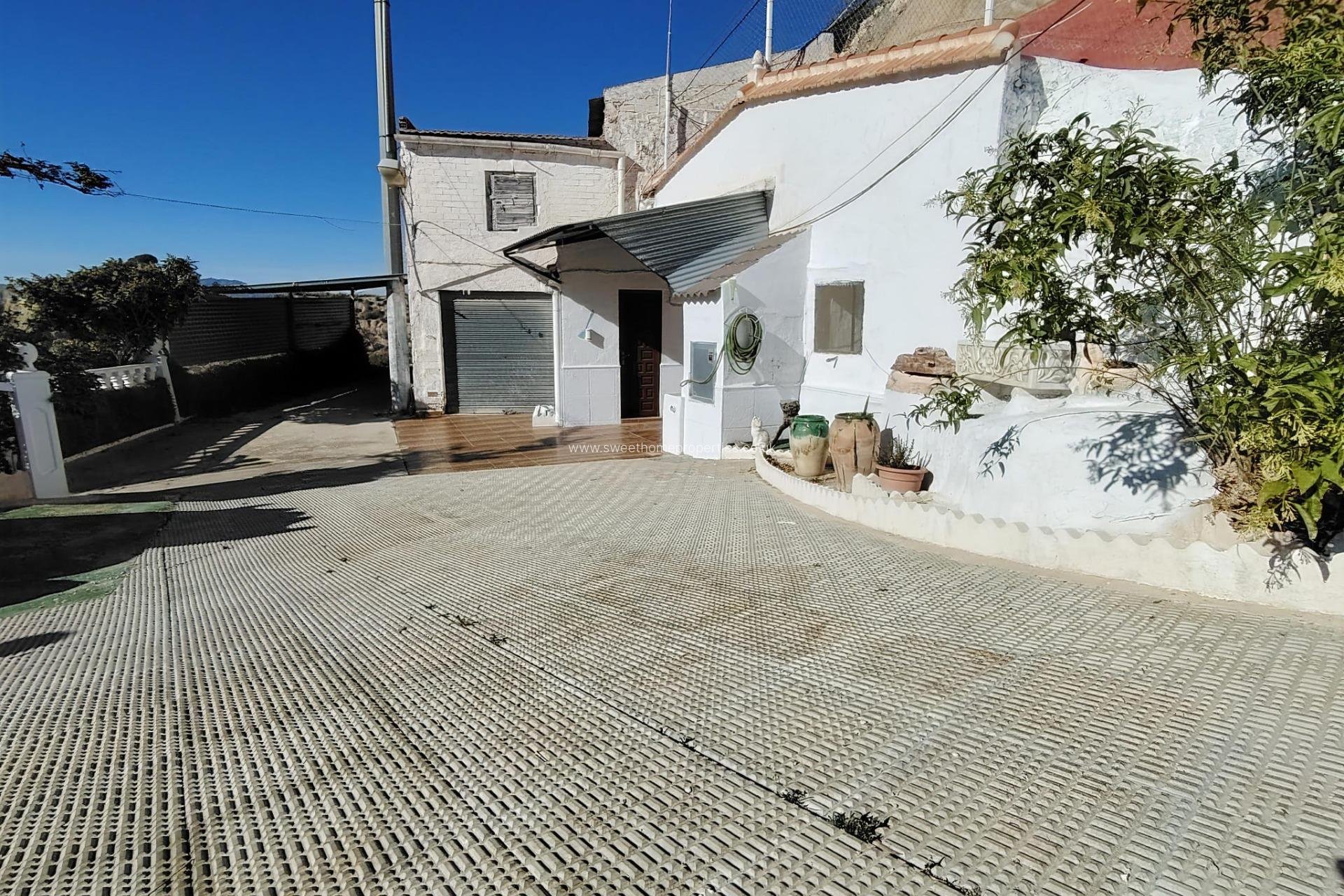 Herverkoop - Cave house - Abanilla - La umbria