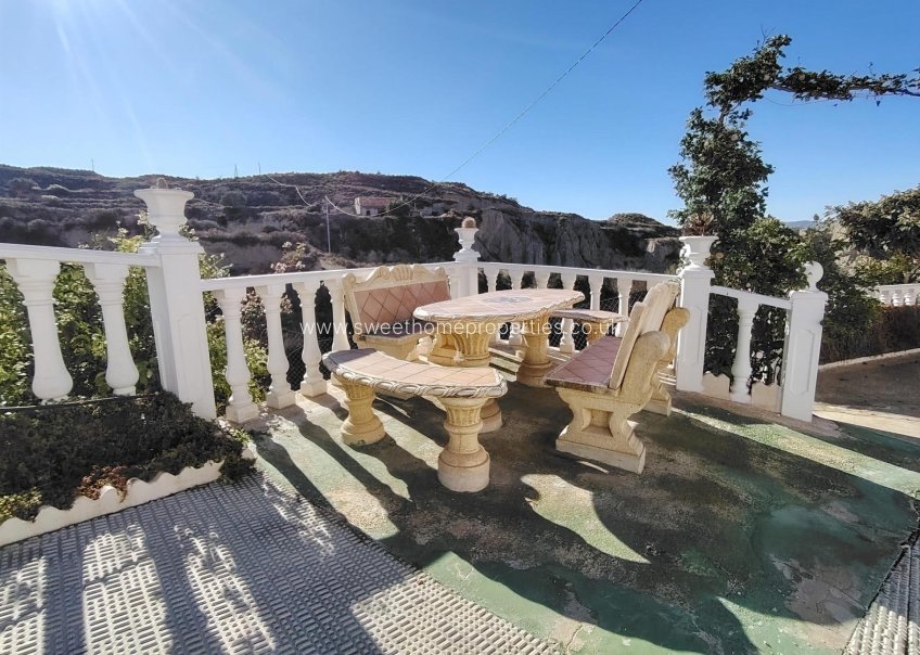 Herverkoop - Cave house - Abanilla - La umbria