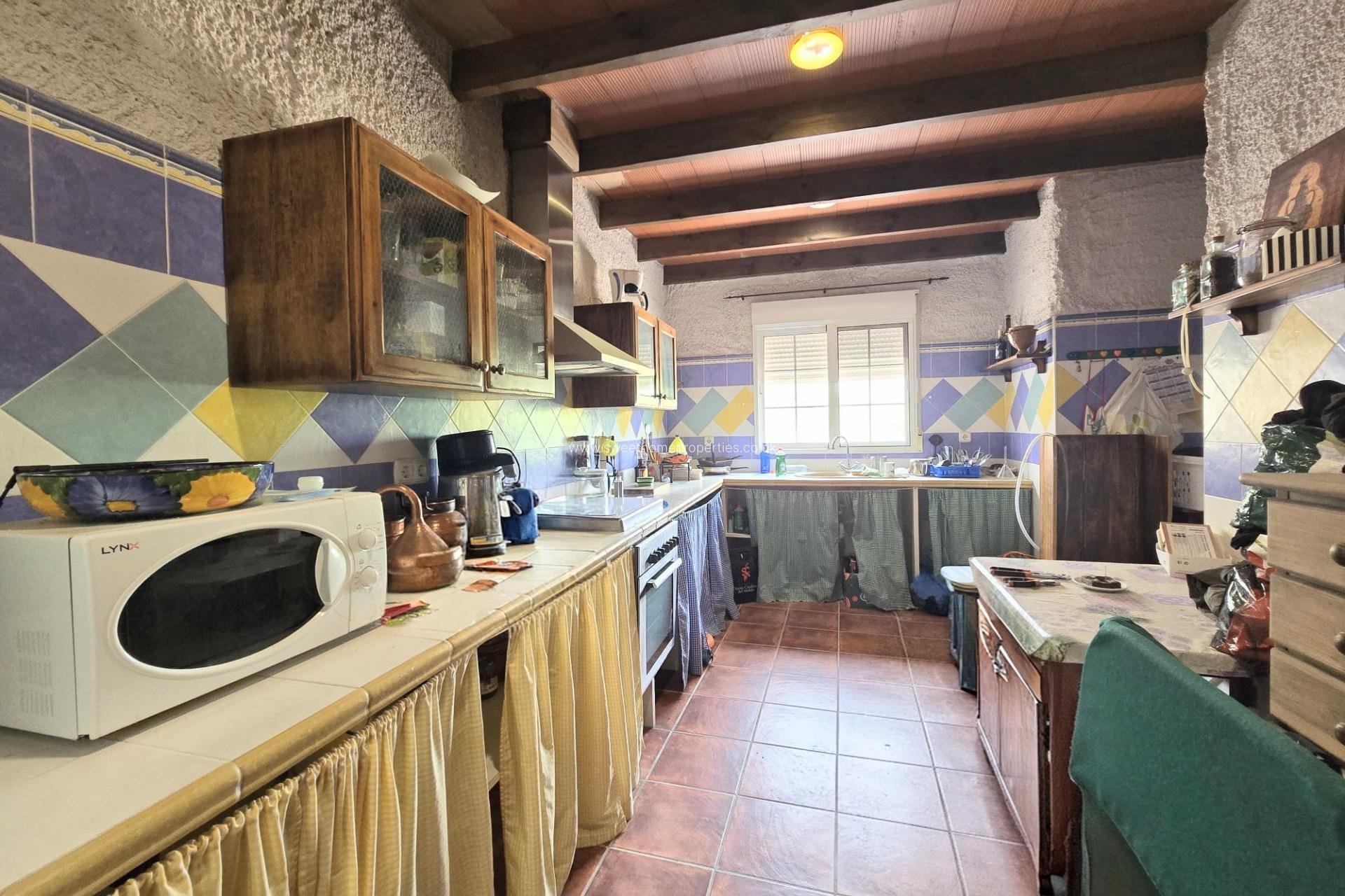 Herverkoop - Cave house - Algueña - Algüeña - La Romana