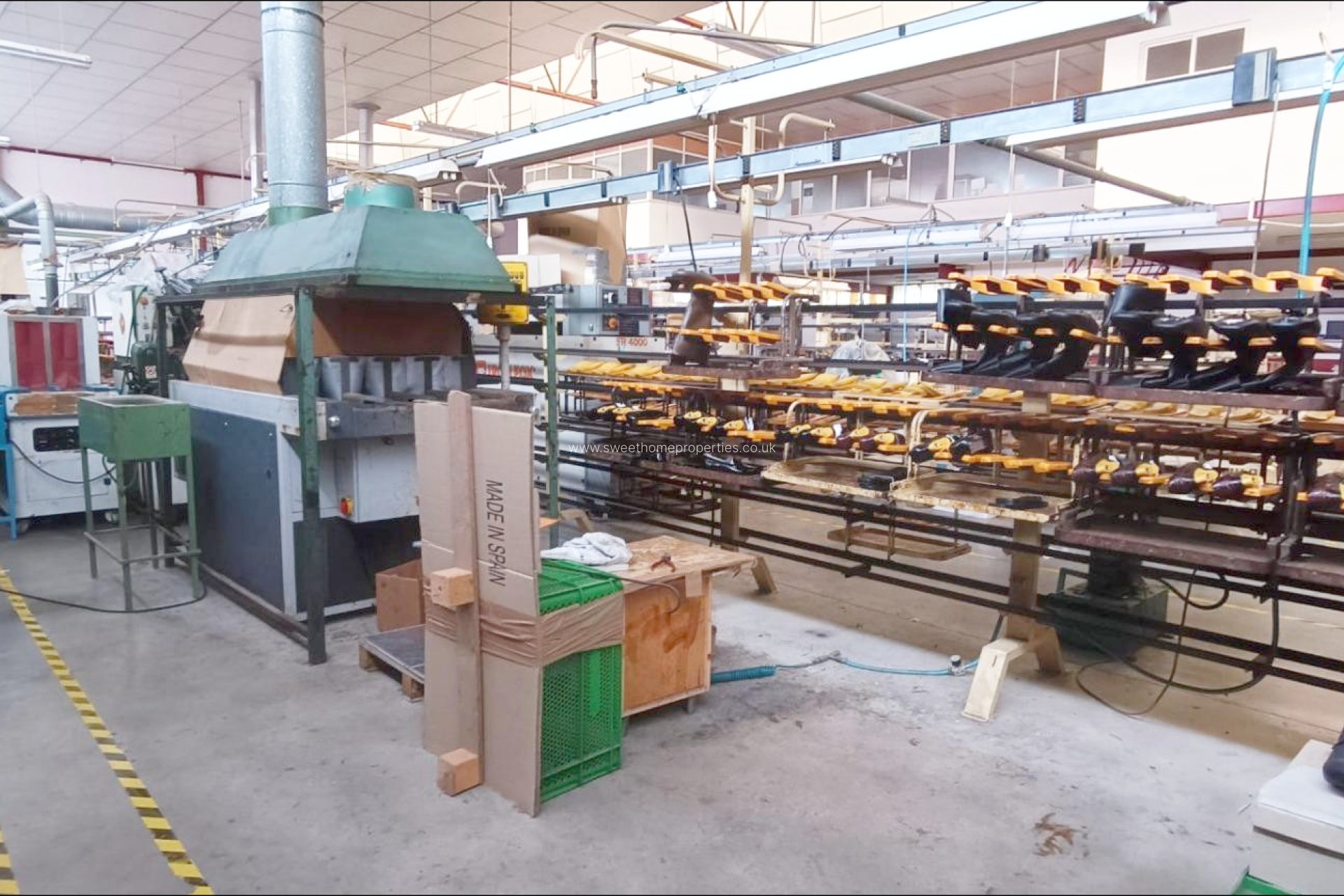 Herverkoop - Commercial - Monovar - Pastoret