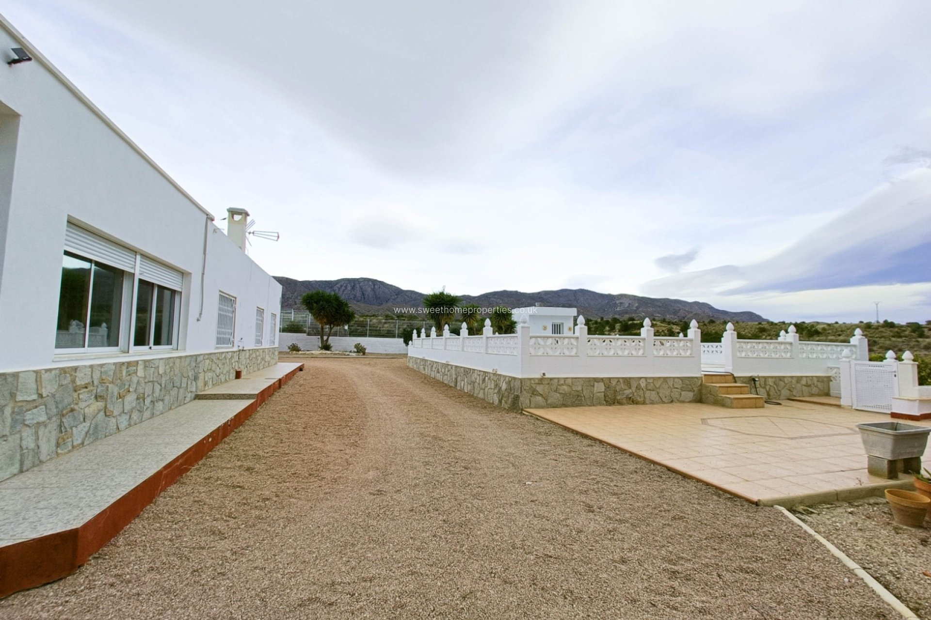 Herverkoop - Country house - Albatera