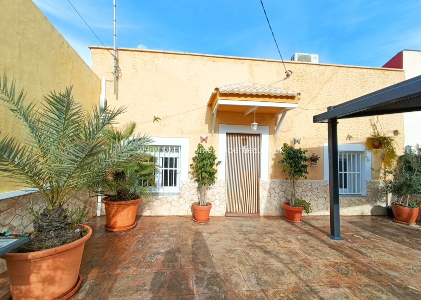 Herverkoop - Country house - Barinas