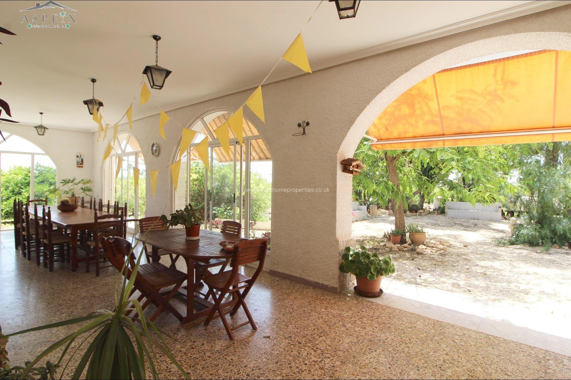 Herverkoop - Country house - Elche