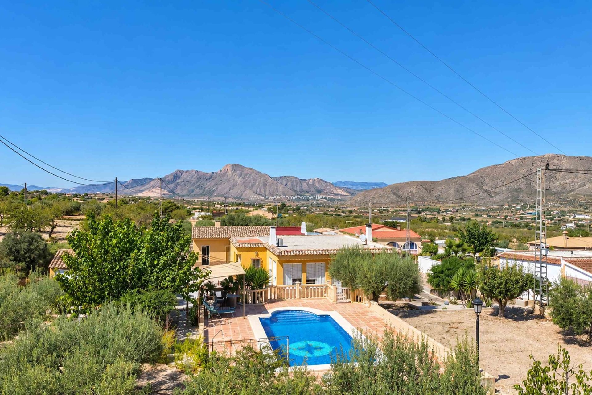 Herverkoop - Country house - Hondon De Los Frailes
