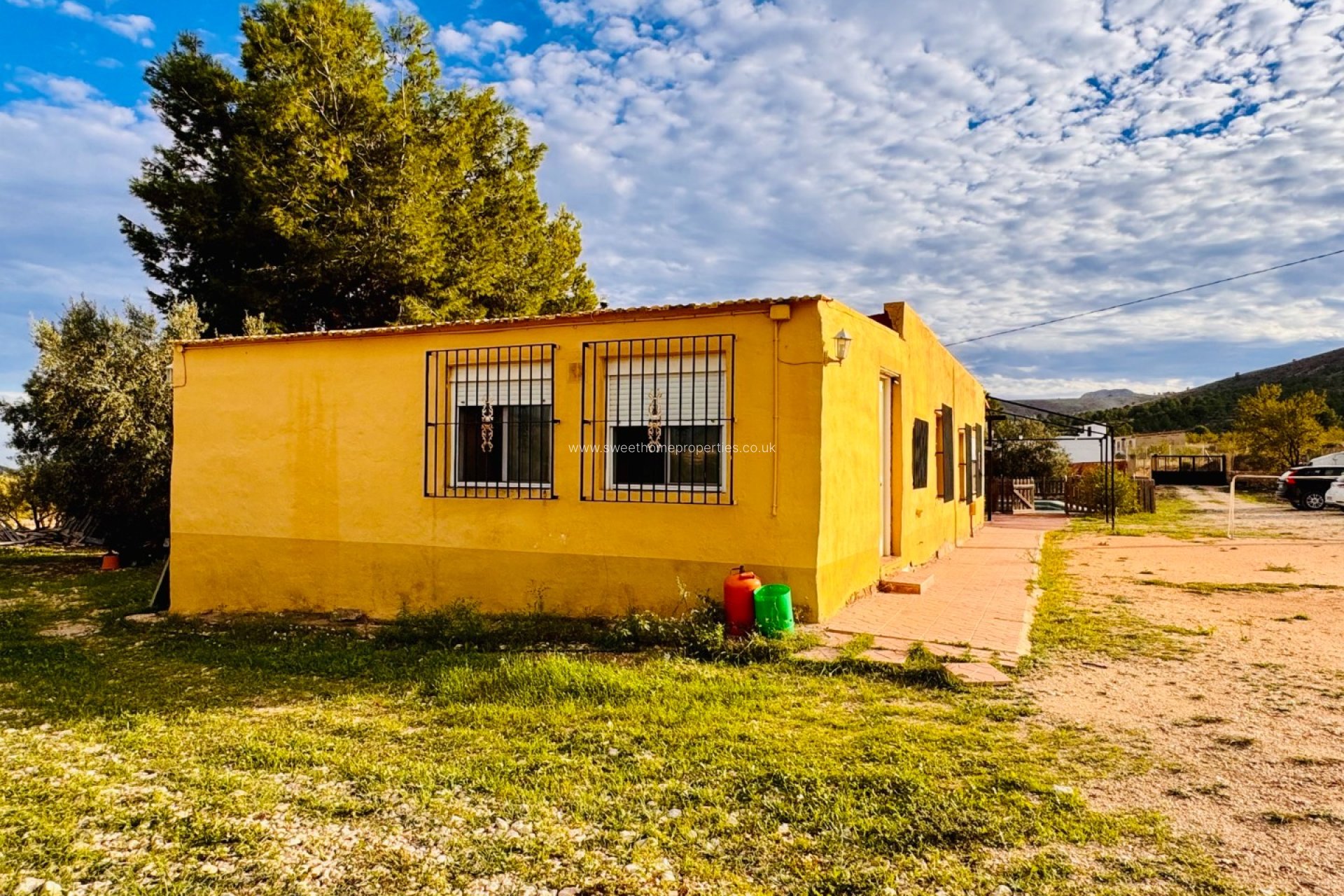 Herverkoop - Country house - La Romana - LA ROMANA