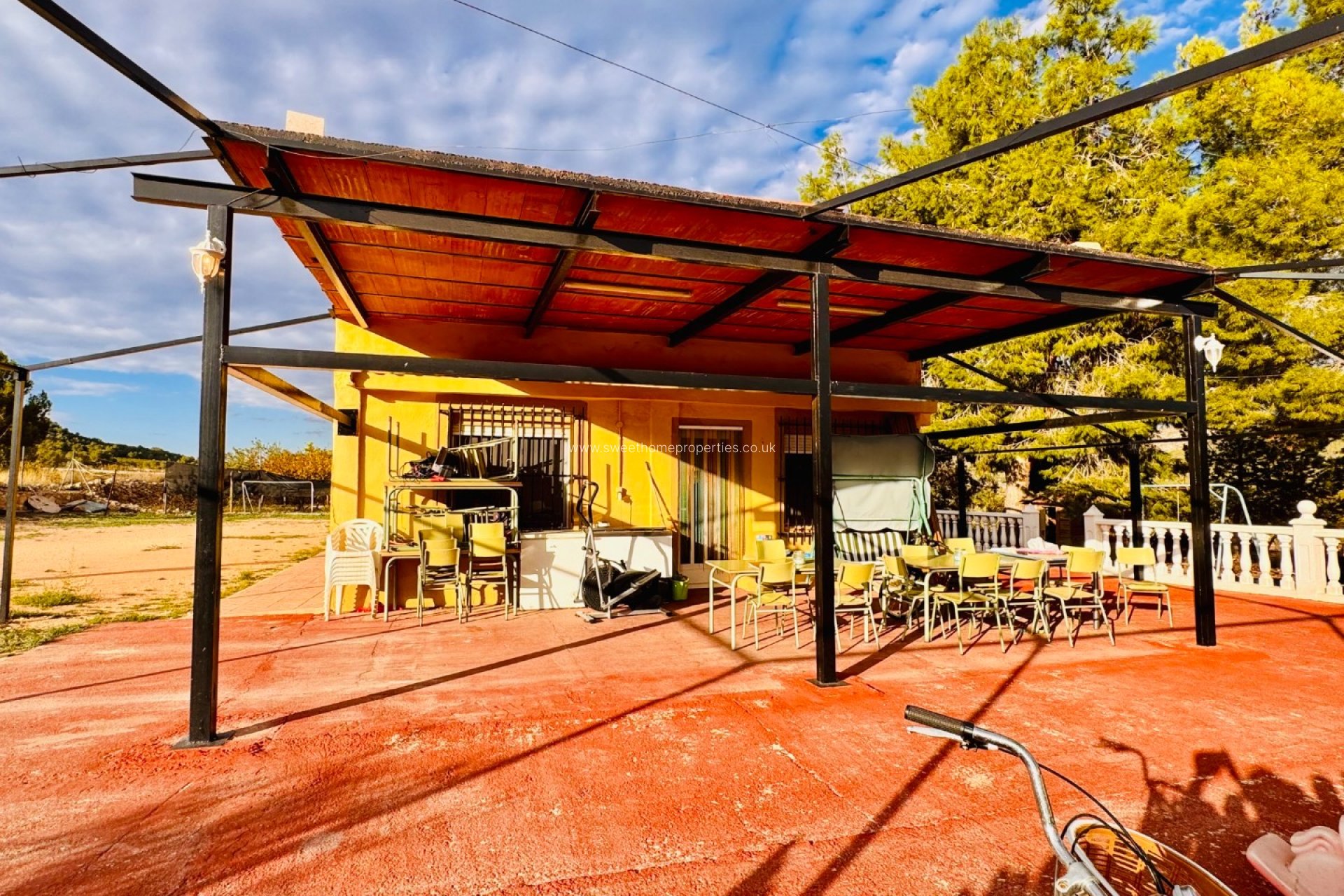 Herverkoop - Country house - La Romana - LA ROMANA