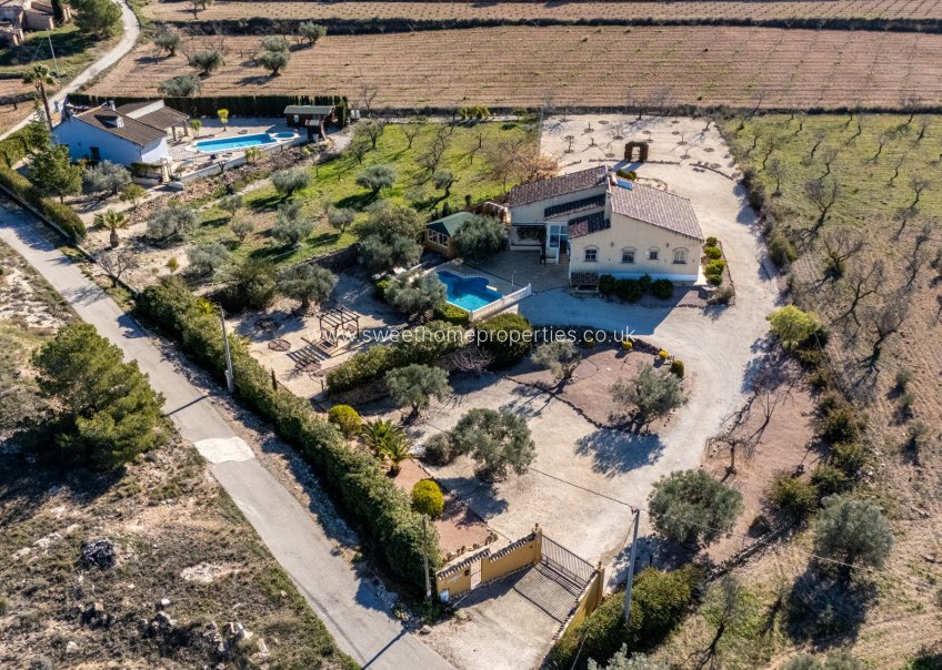 Herverkoop - Country house - La Zarza