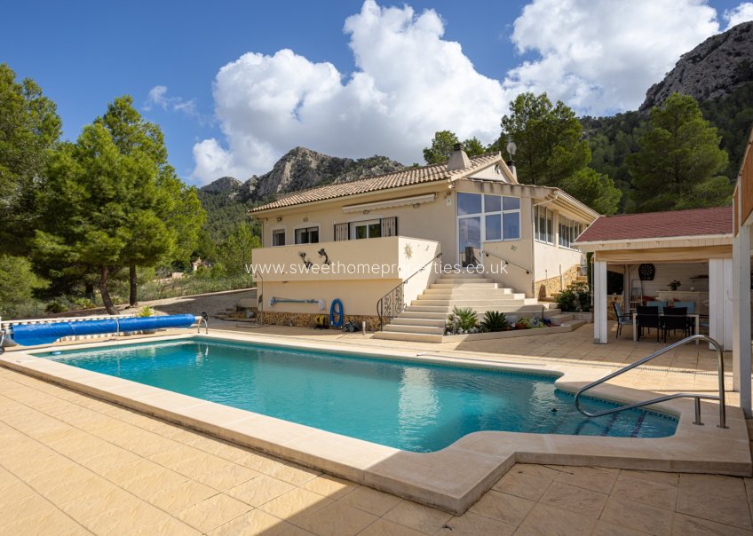 Herverkoop - Country house - La Zarza