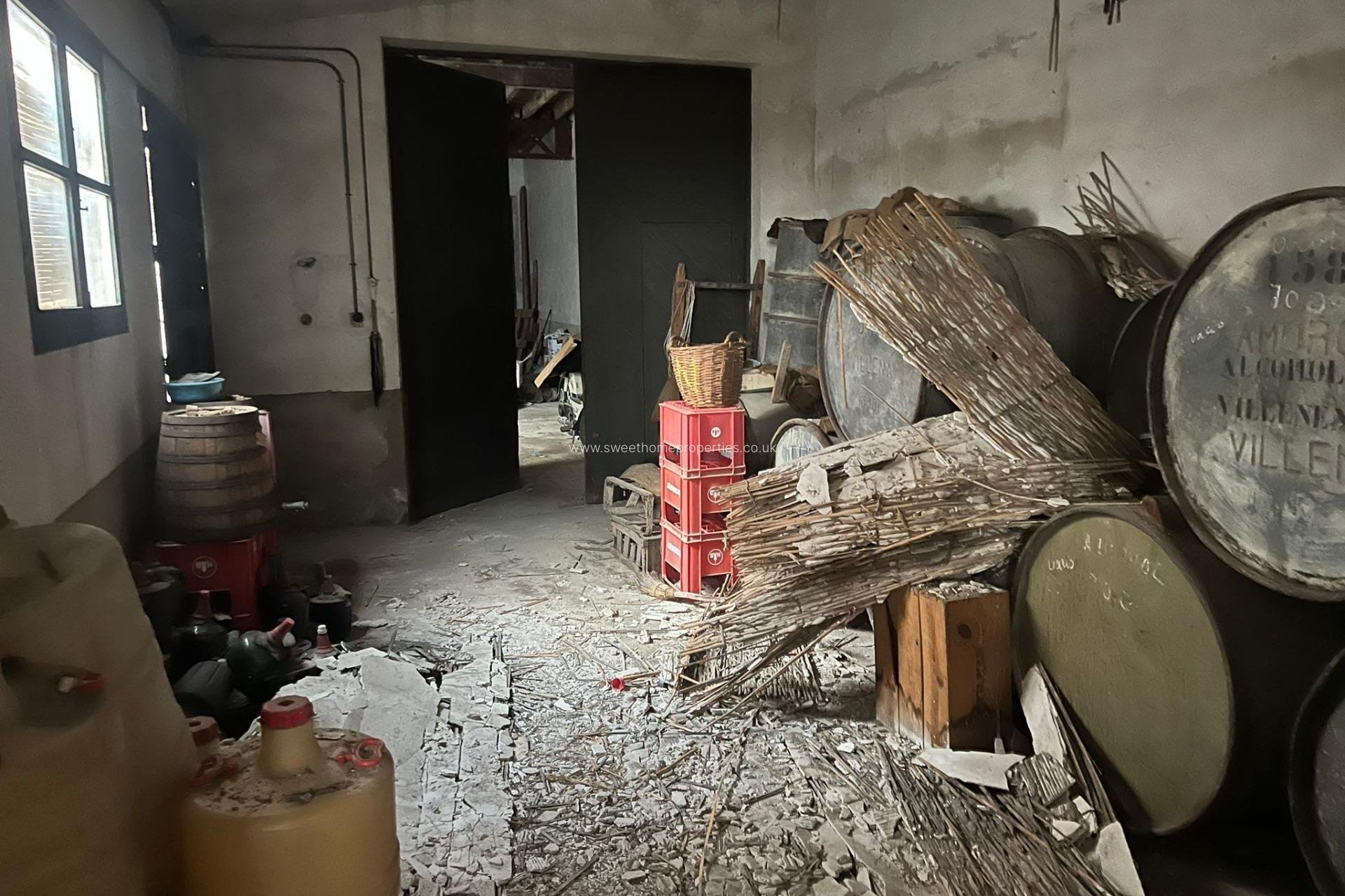 Herverkoop - Country house - Novelda - CENTRO