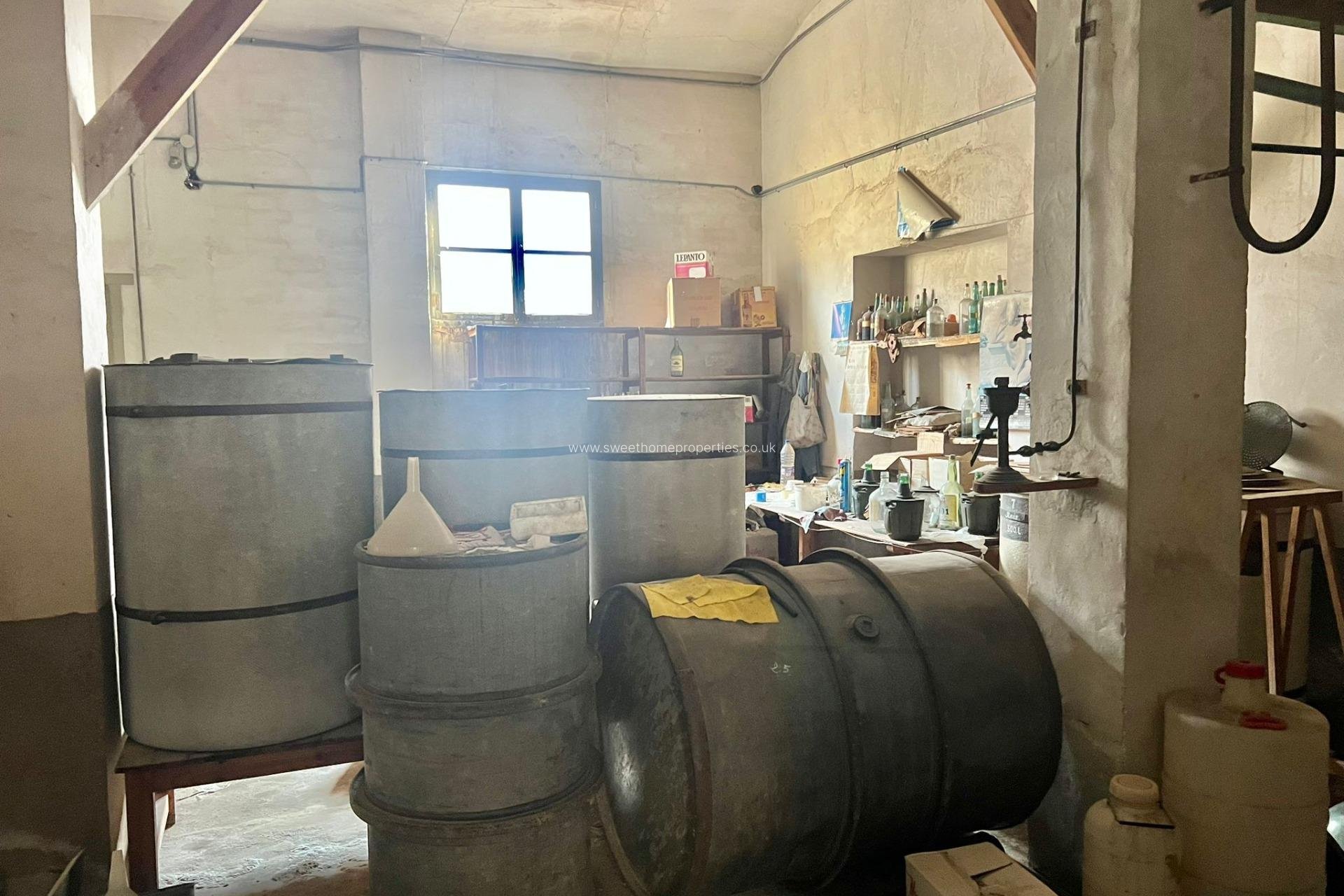 Herverkoop - Country house - Novelda