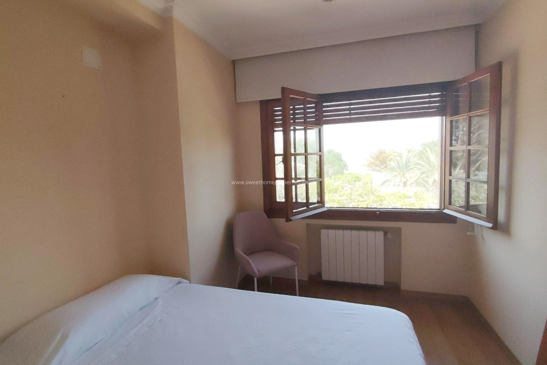 Herverkoop - Country house - Petrer - Comunidad valenciana