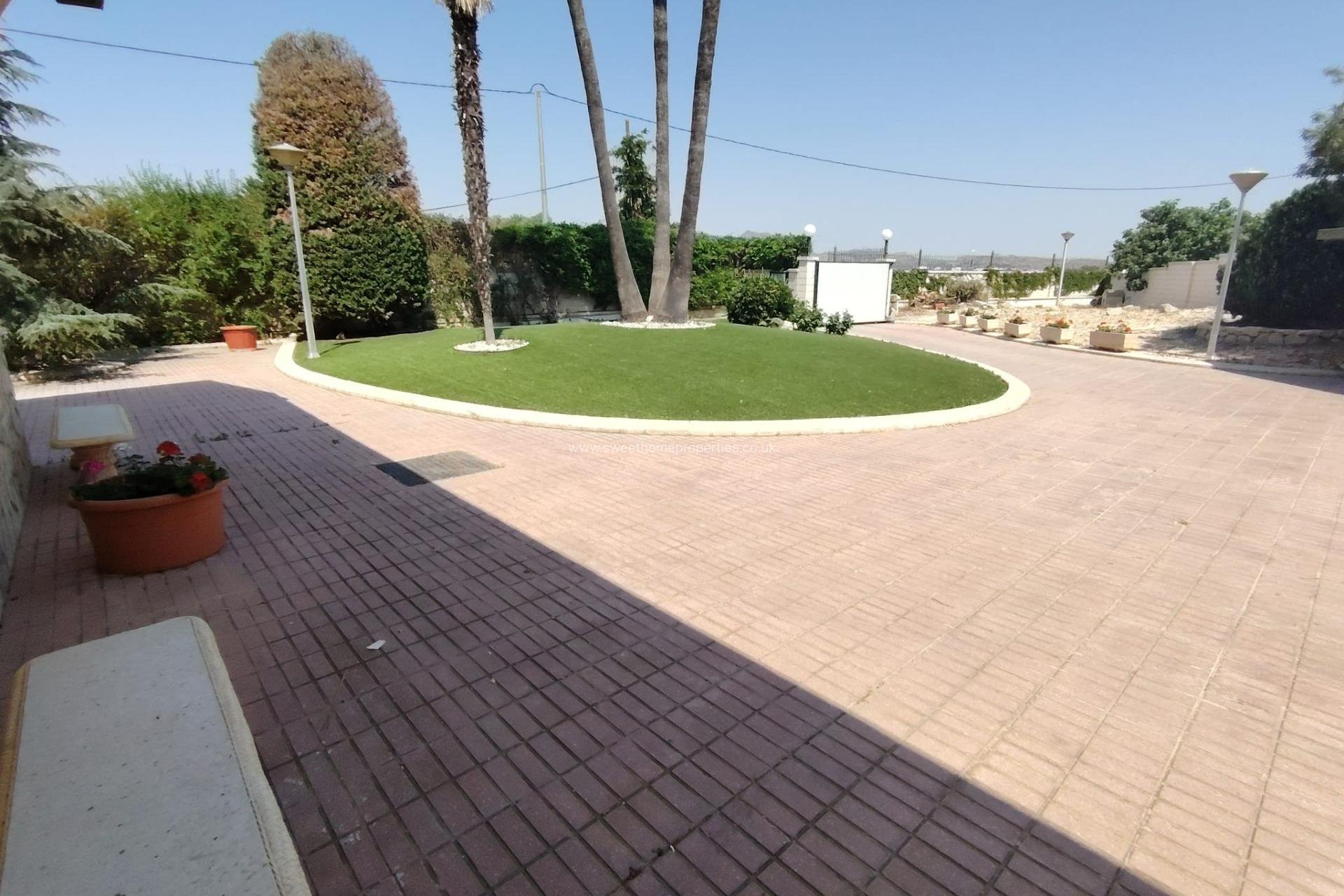 Herverkoop - Country house - Petrer - Comunidad valenciana