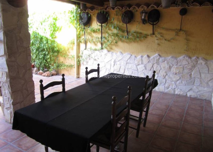 Herverkoop - Country house - Pinoso - A 2 km de la ciudad