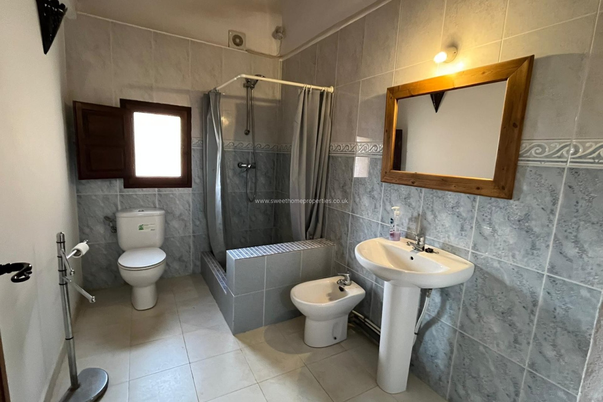 Herverkoop - Country house - Pinoso