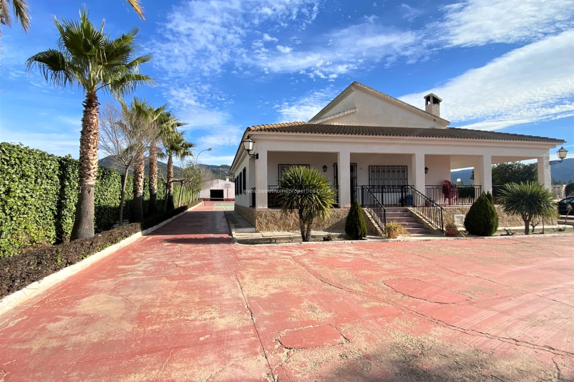 Herverkoop - Country house - Sax