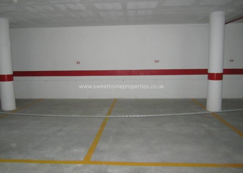 Herverkoop - Garage - Aspe - La nía