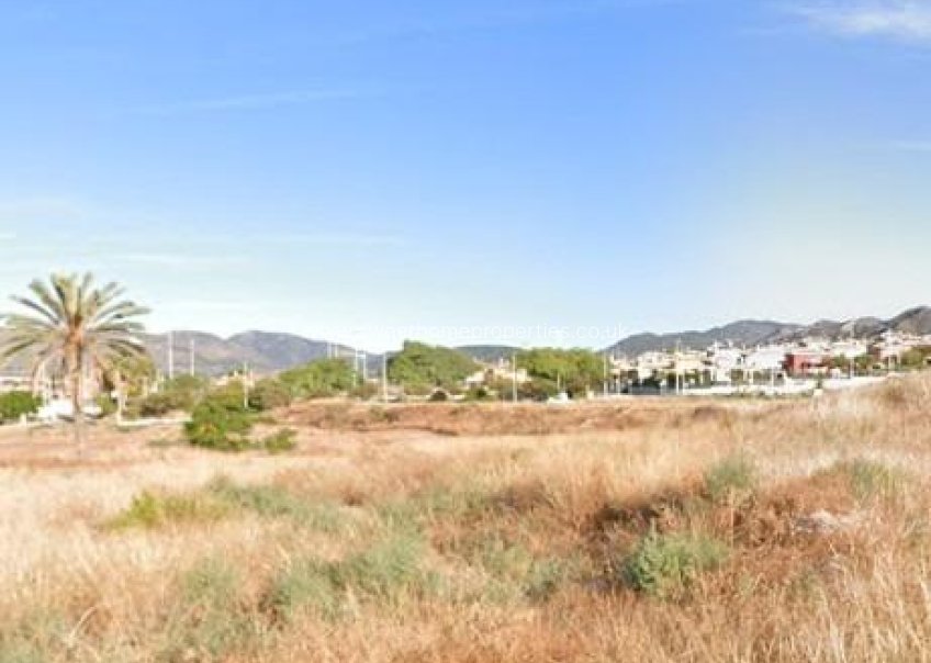 Herverkoop - Plot - Aspe - Alcaná