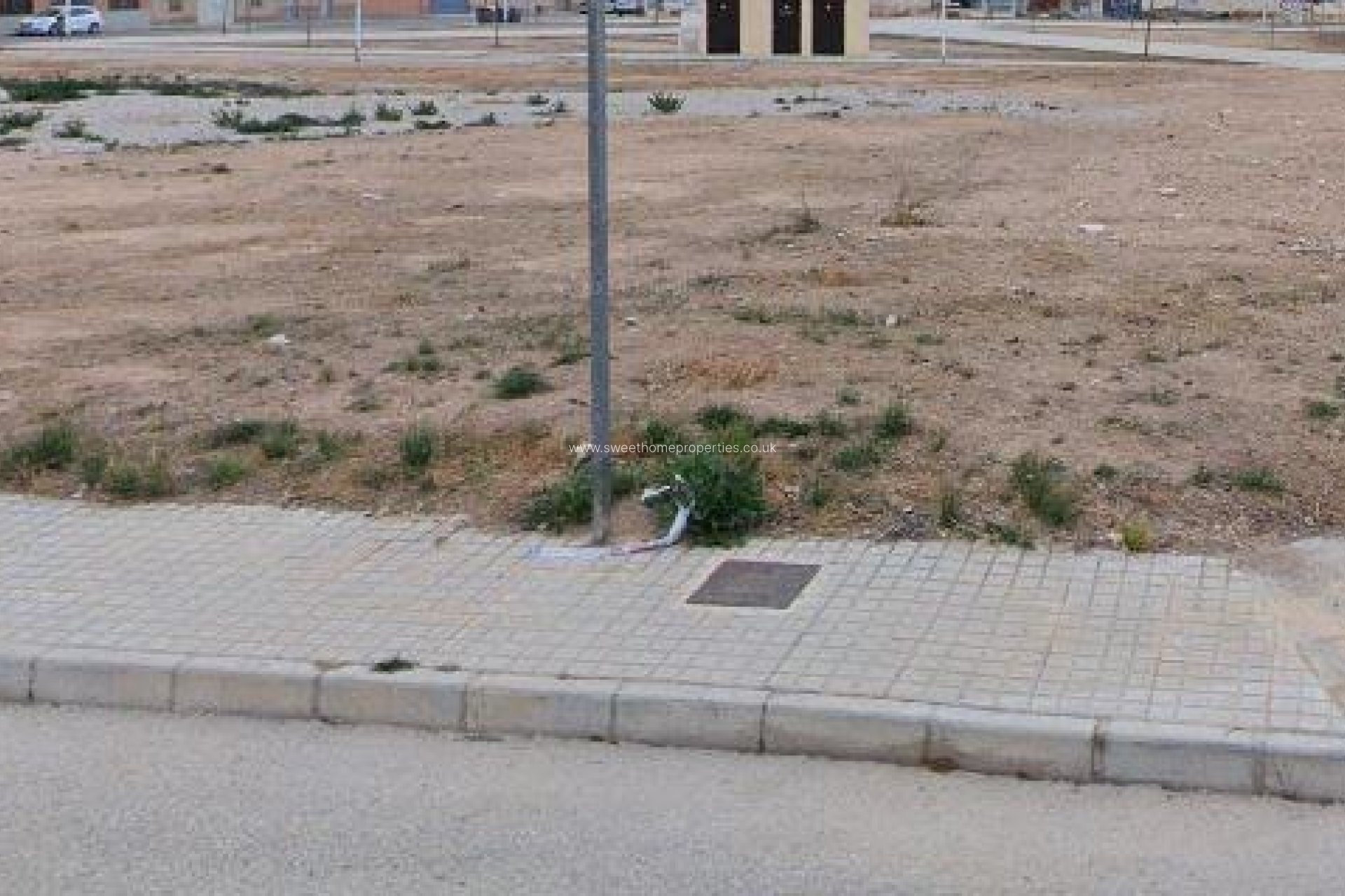 Herverkoop - Plot - Novelda - HORCAS