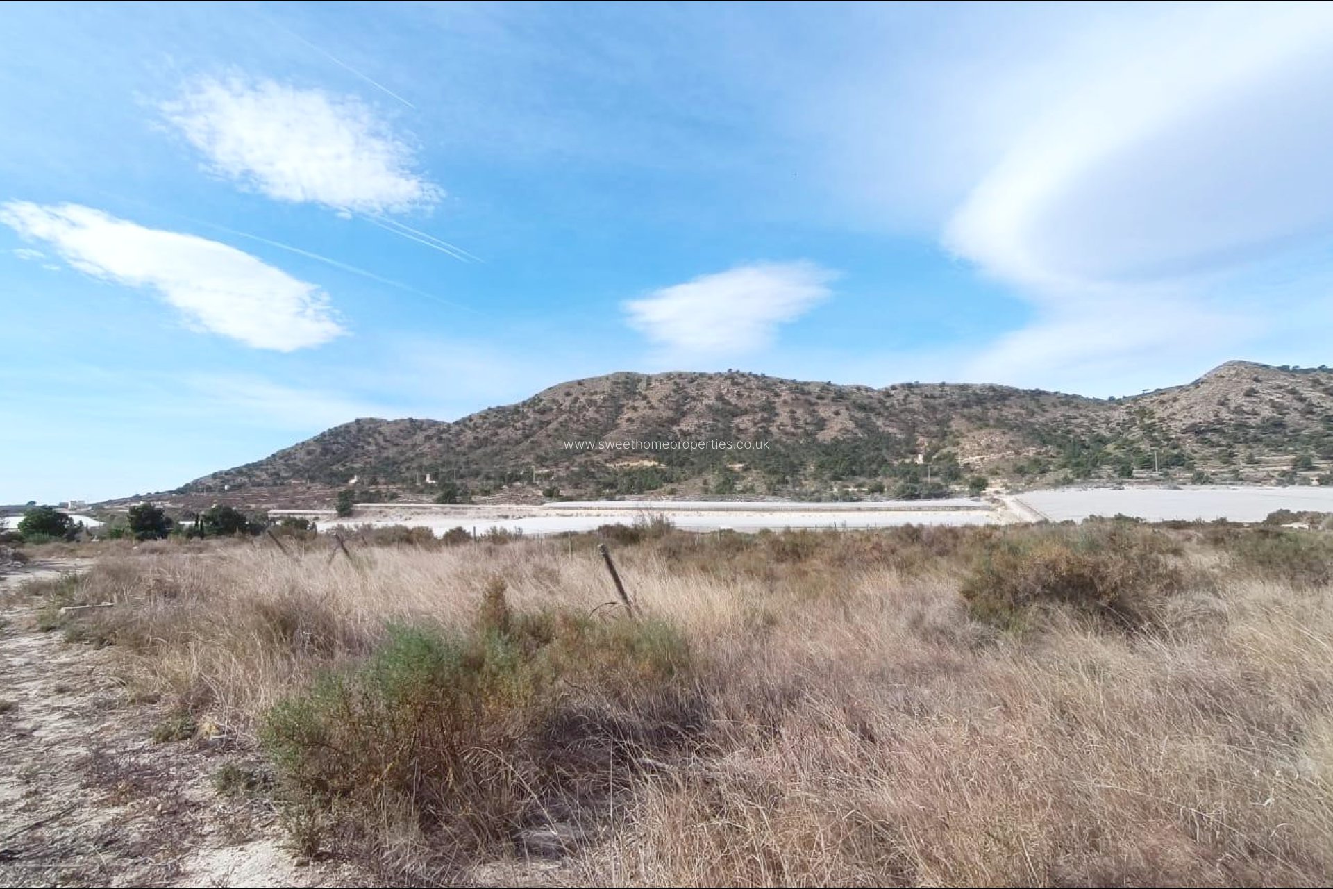 Herverkoop - Plot - Novelda - SERRETA